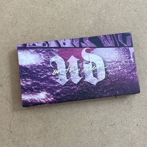 Urban decay On the Run palette